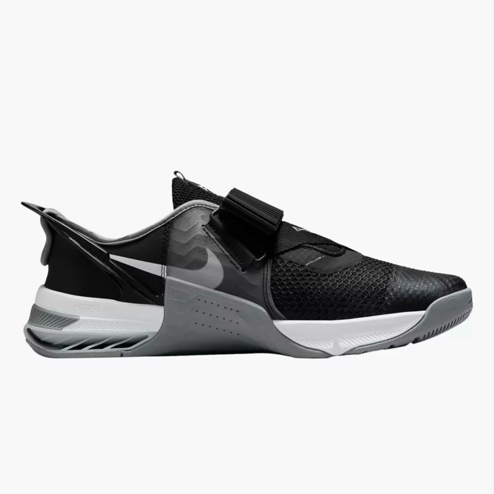 Nike Metcon 7 Flyease Training Shoe NWT Size 7